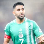 Texte Alt : L'Algérie et l'Allemagne sur le terrain.