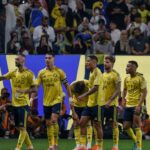 ** صورة للاعب إيمريك لابورت في ملعب مانشستر سيتي.