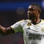 صورة للاعبين من ريال مدريد واشبيلية قبل المباراة.