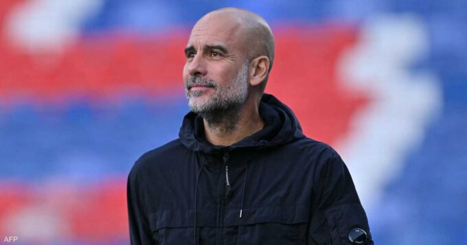 ** صورة بيب غوارديولا، مدرب مانشستر سيتي، خلال مباراة الفريق.