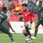 ** صورة للاعبين منتخب مصر ونيجيريا خلال مباراة ودية.