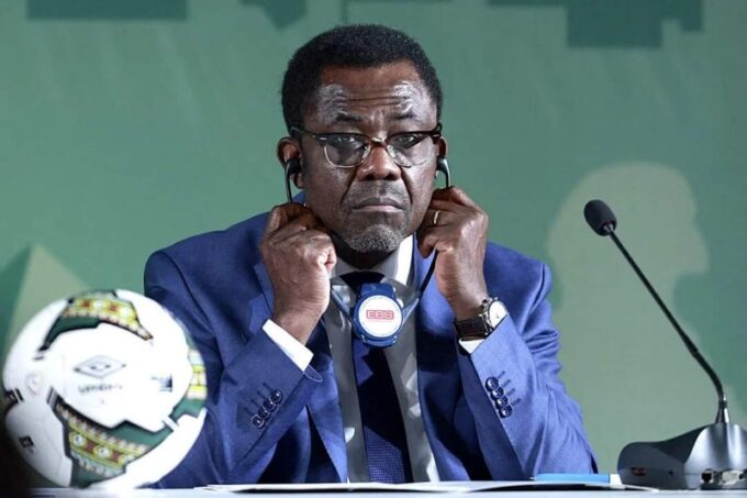 ** الصورة الرئيسية للمقال تُظهر ملعب الأمير مولاي عبد الله بالرباط، أحد الملاعب المستضيفة للبطولة.