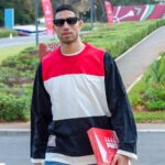 ** لاعبو المنتخب المغربي يتوافدون على مركب محمد السادس استعدادا لمعسكر كأس إفريقيا.