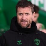 L'entraîneur Eirik Horneland sur le banc de l'ASSE.