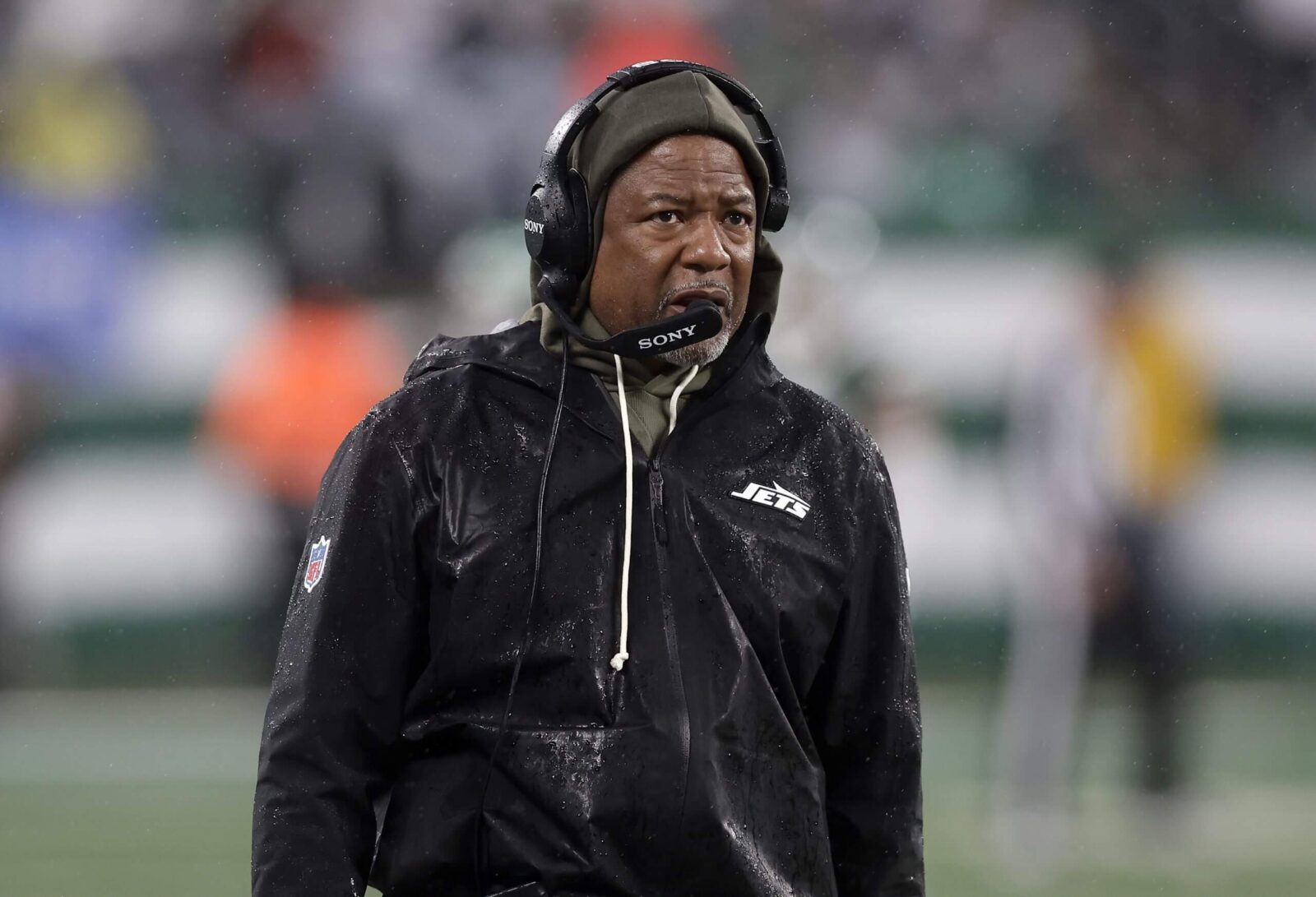 Jets' defensive coordinator Steve Wilks on the sidelines.