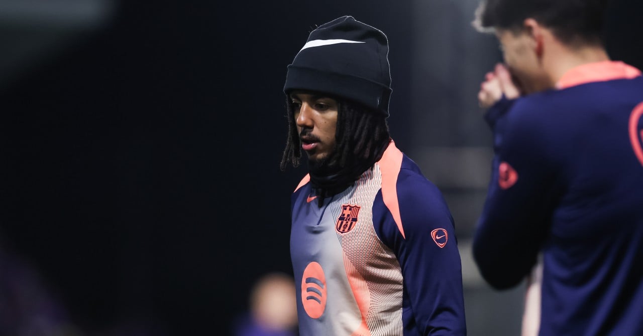 Jules Koundé en action avec le FC Barcelone.