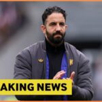 Kobbie Mainoo in a Manchester United training session.