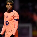 Lamine Yamal en action sur le terrain.