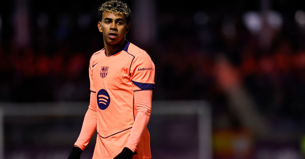 Lamine Yamal en action sur le terrain.