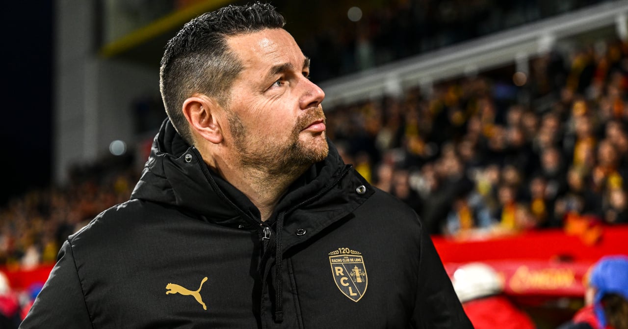 L'attaquant guinéen Morgan Guilavogui en action avec l'RC Lens.