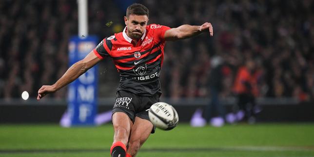 Le Stade toulousain en action contre Castres en décembre 2022.