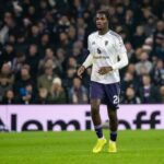 Ayden Heaven making a crucial block against Aston Villa