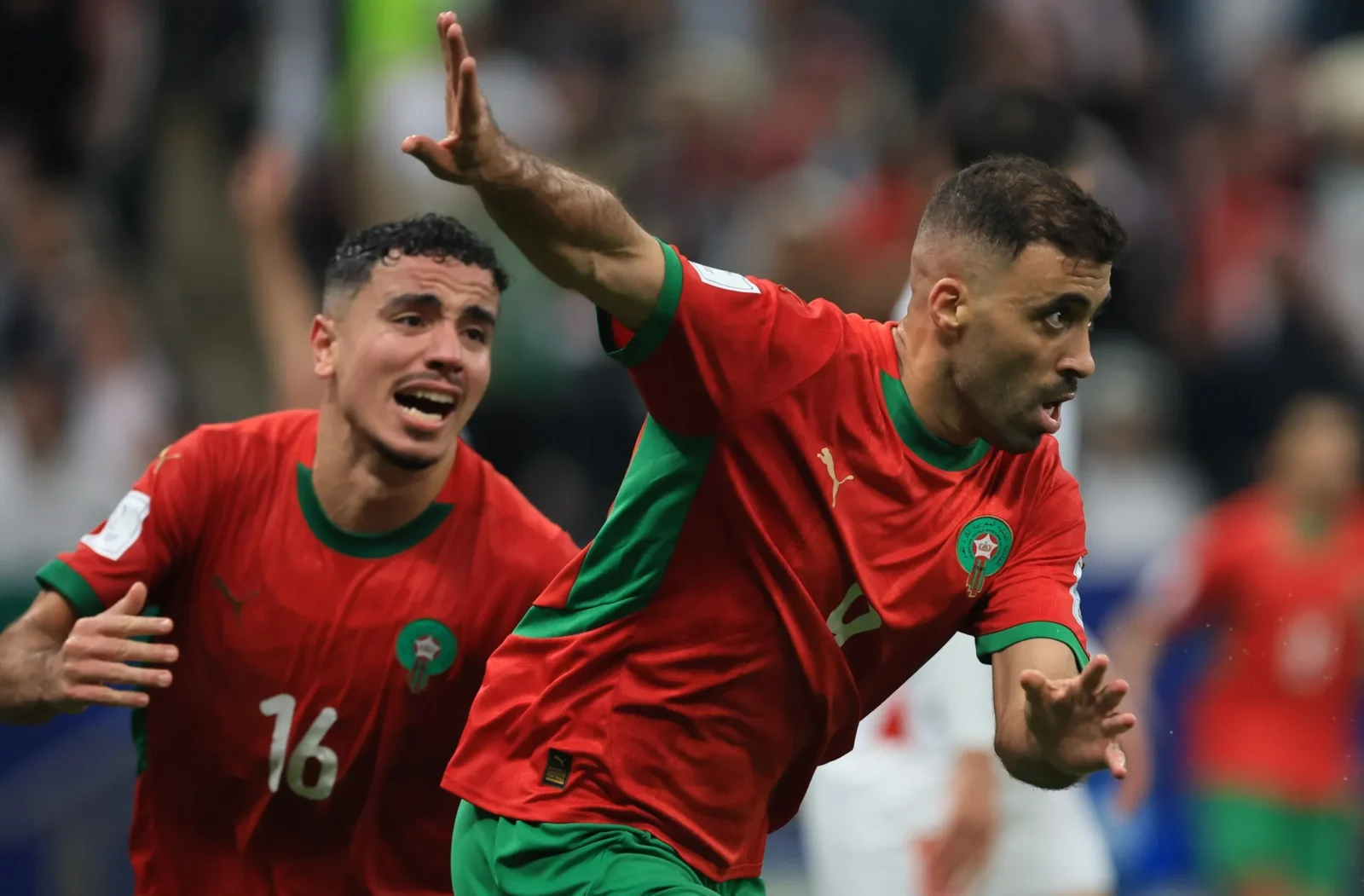 Abderrazak Hamdallah célèbre la victoire du Maroc en Coupe Arabe 2025.