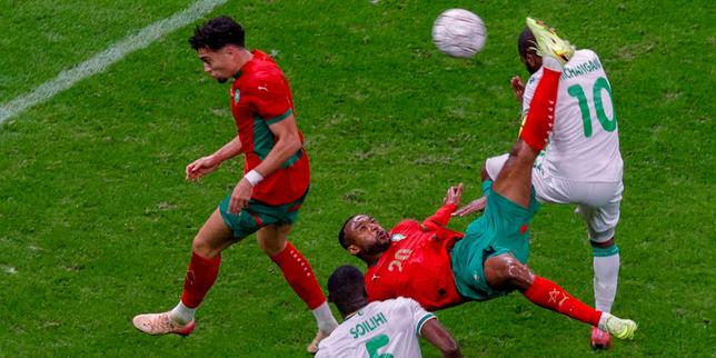 Les Lions de l'Atlas en action au stade Prince Moulay-Abdellah de Rabat.