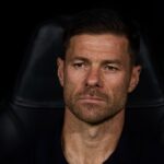 L'entraîneur Xabi Alonso en action avec le Real Madrid.